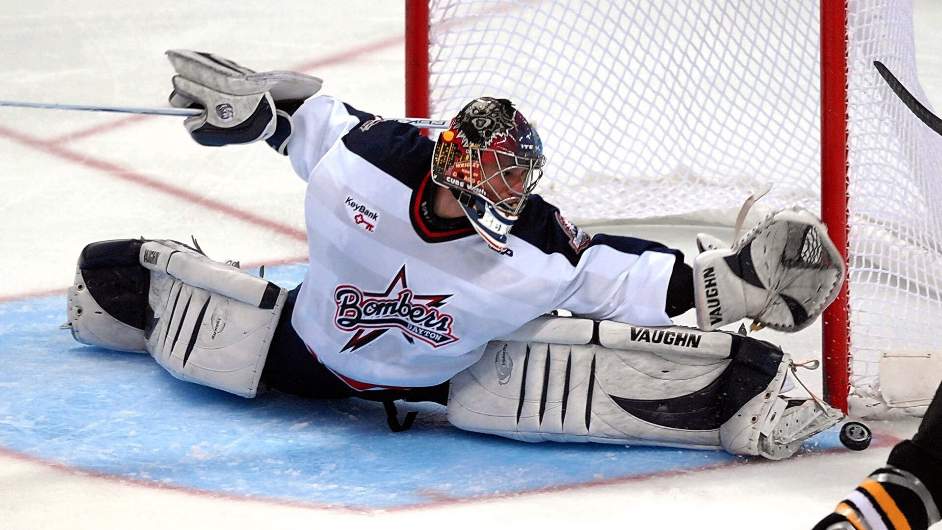 英超焦点战役持续火热，带动足球文化繁荣，英超精彩